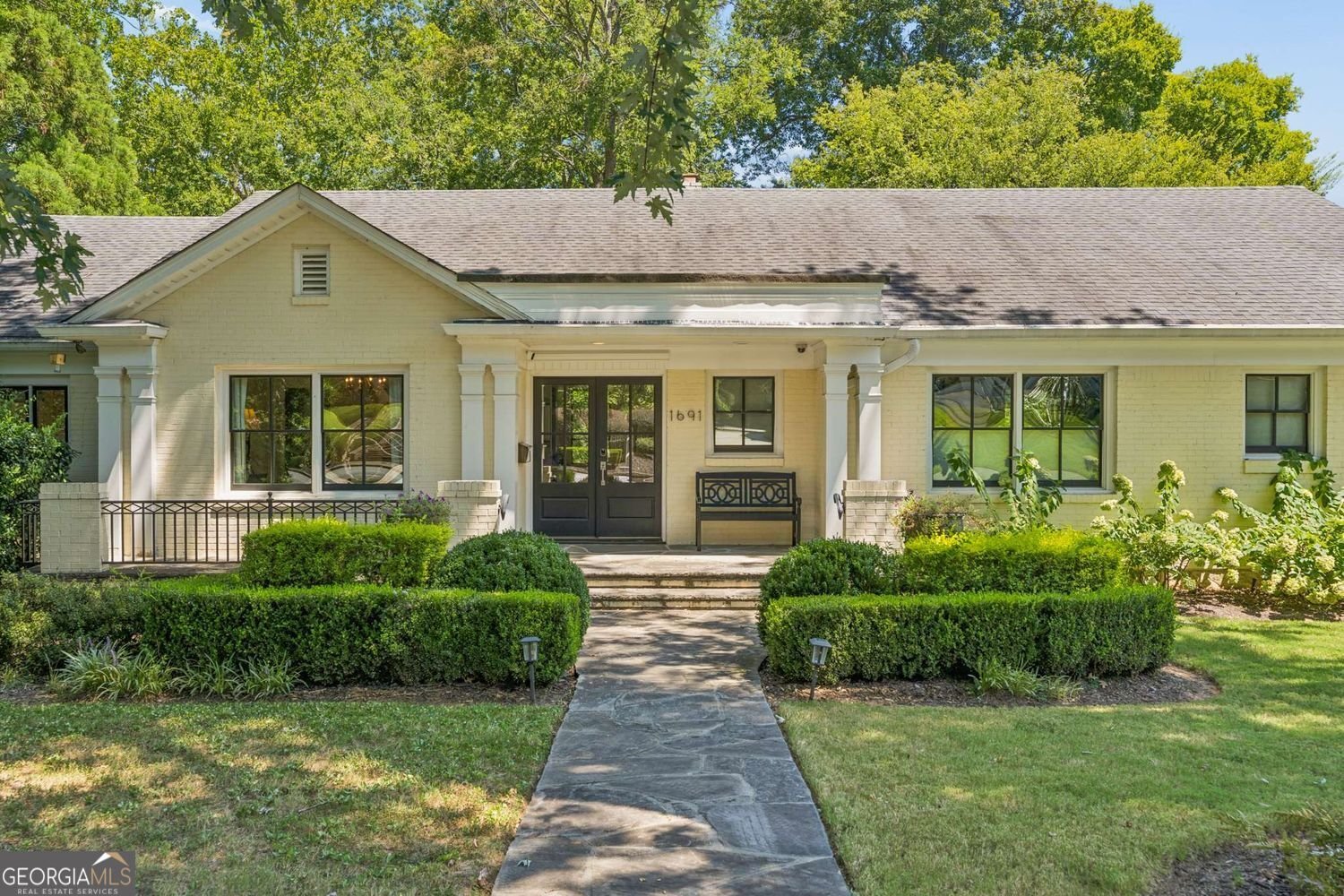 1691 Friar Tuck Road Atlanta - Photo 10