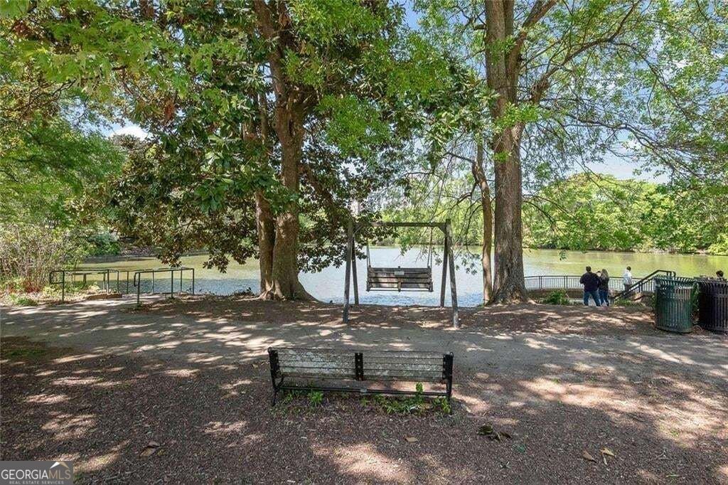 1691 Friar Tuck Road Atlanta - Photo 42
