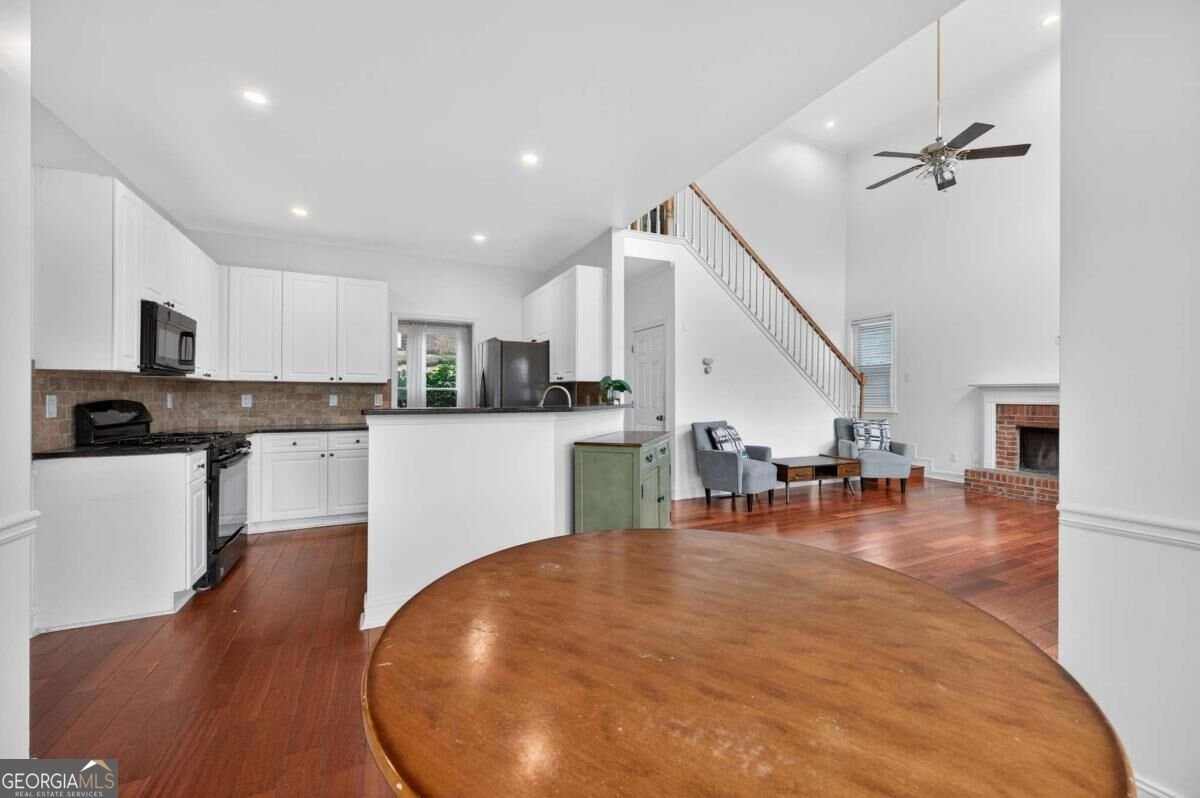 2281 Barrett Drive Cumming - Photo 12
