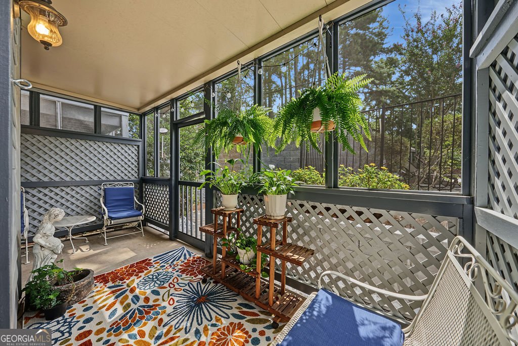 1157 Weatherstone Drive Atlanta - Photo 6