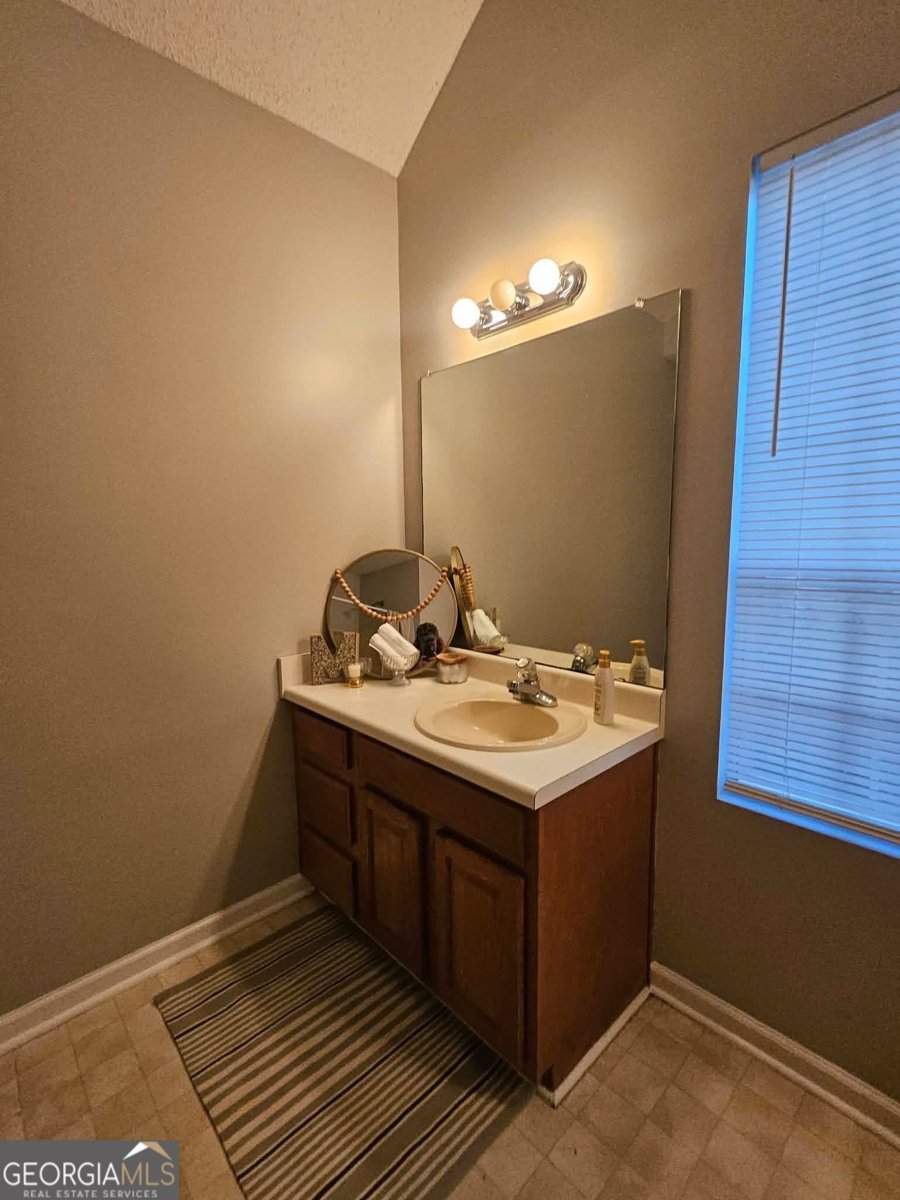 214 Jason Way Macon - Photo 11