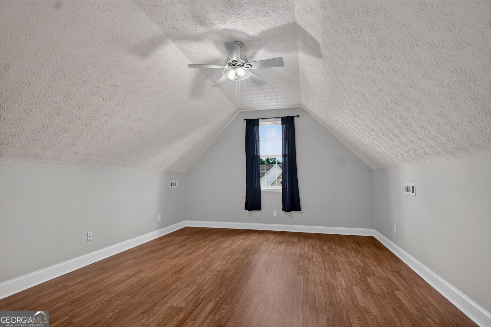 105 Churchill Drive Lagrange - Photo 32