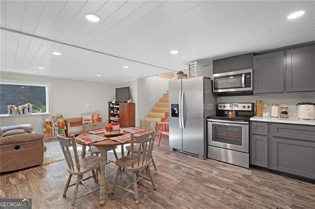 678 River Bend Road Plainville - Photo 12