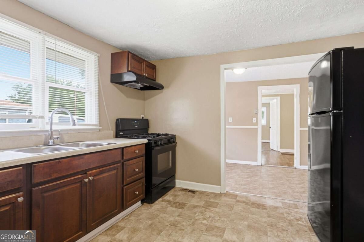620 Gibbons Drive Scottdale - Photo 11