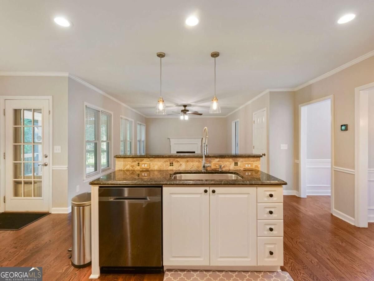 2462 Kaley Walk Kennesaw - Photo 15