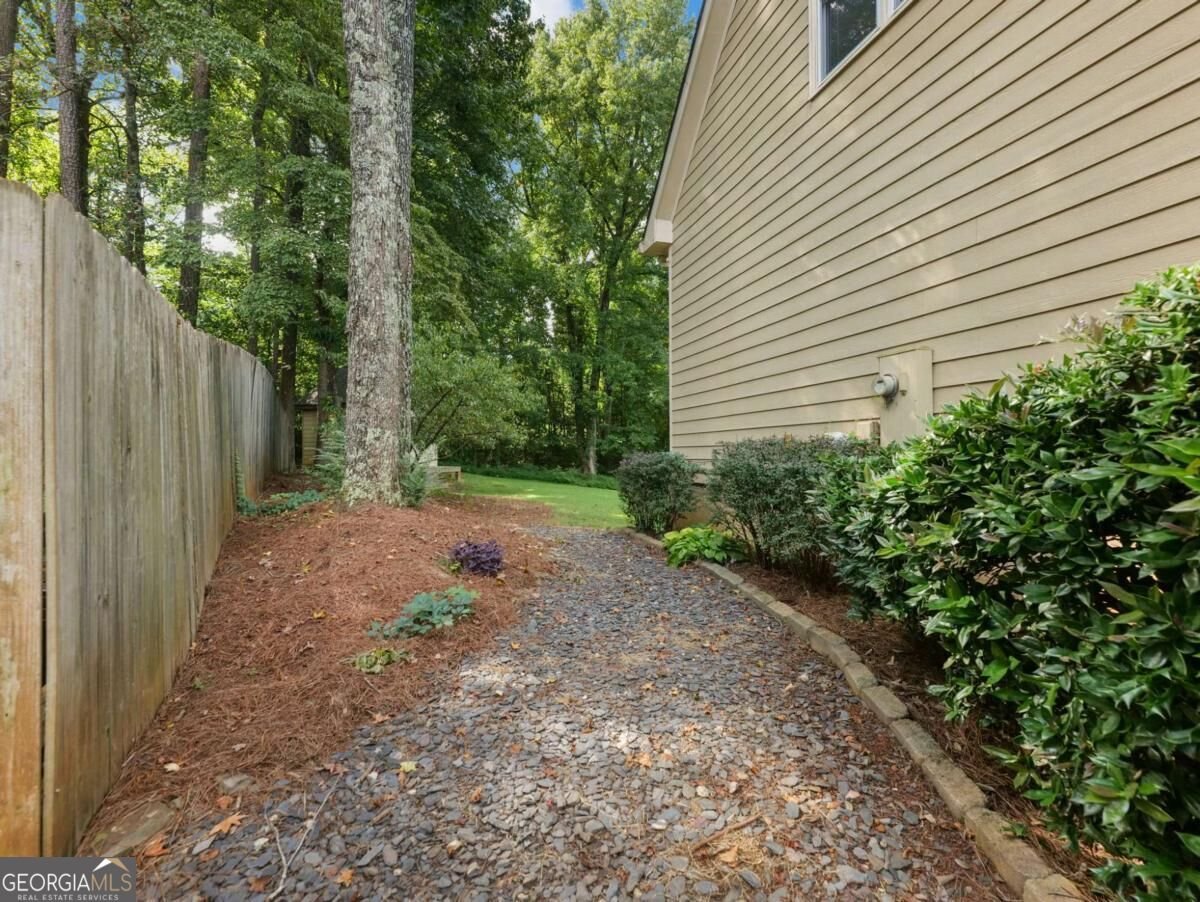 2462 Kaley Walk Kennesaw - Photo 54