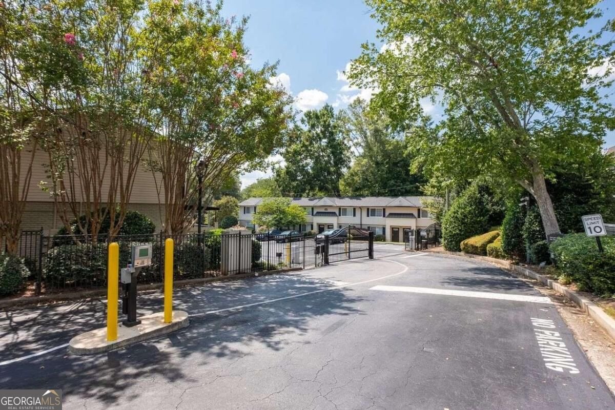 6940 Roswell Road Sandy Springs - Photo 27