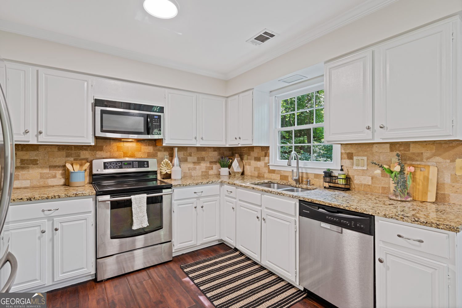 3752 Frederica Road Berkeley Lake - Photo 19