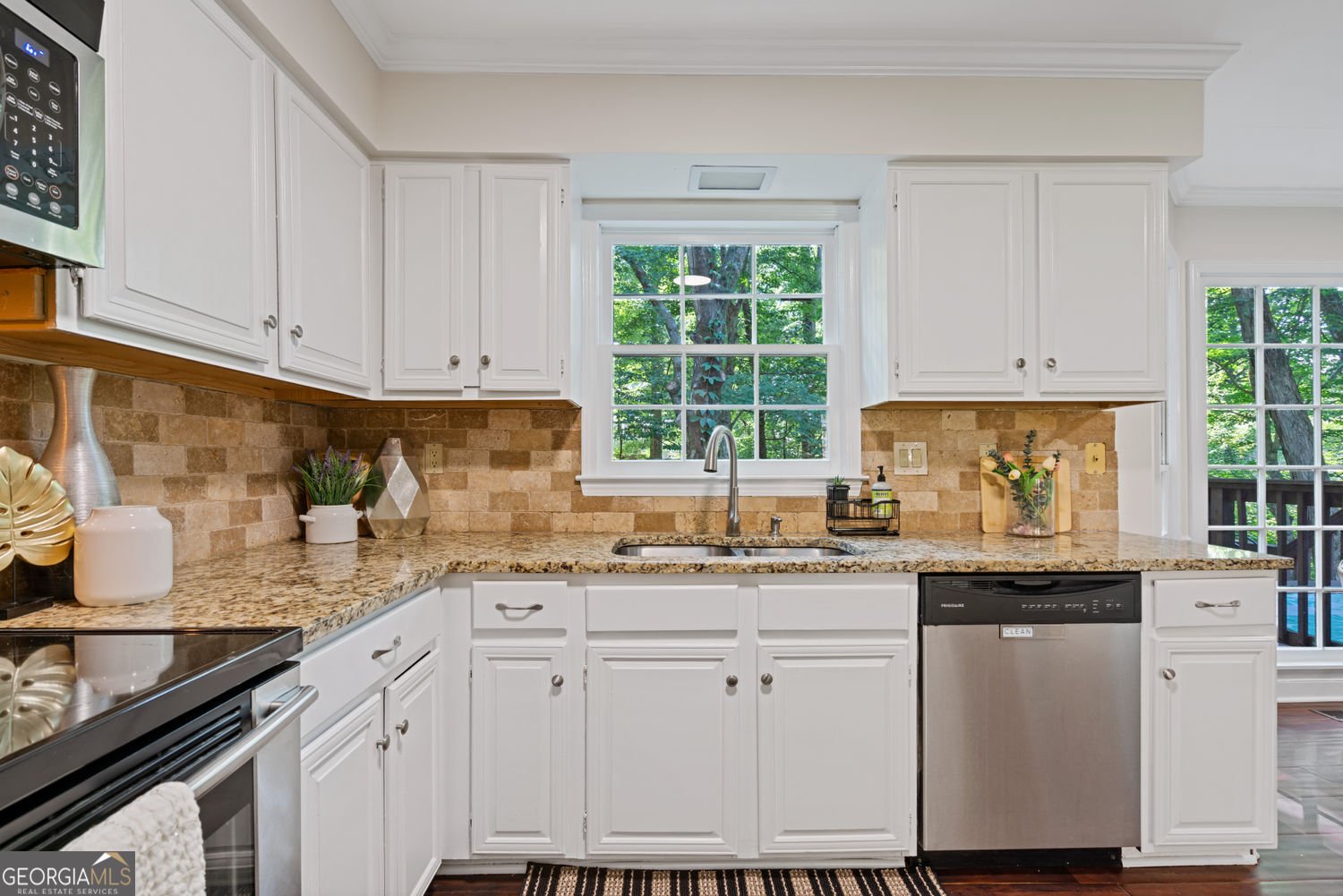 3752 Frederica Road Berkeley Lake - Photo 21