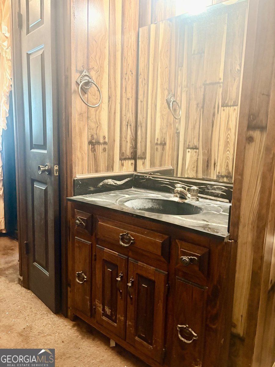 8164 New Calhoun Road Adairsville - Photo 10