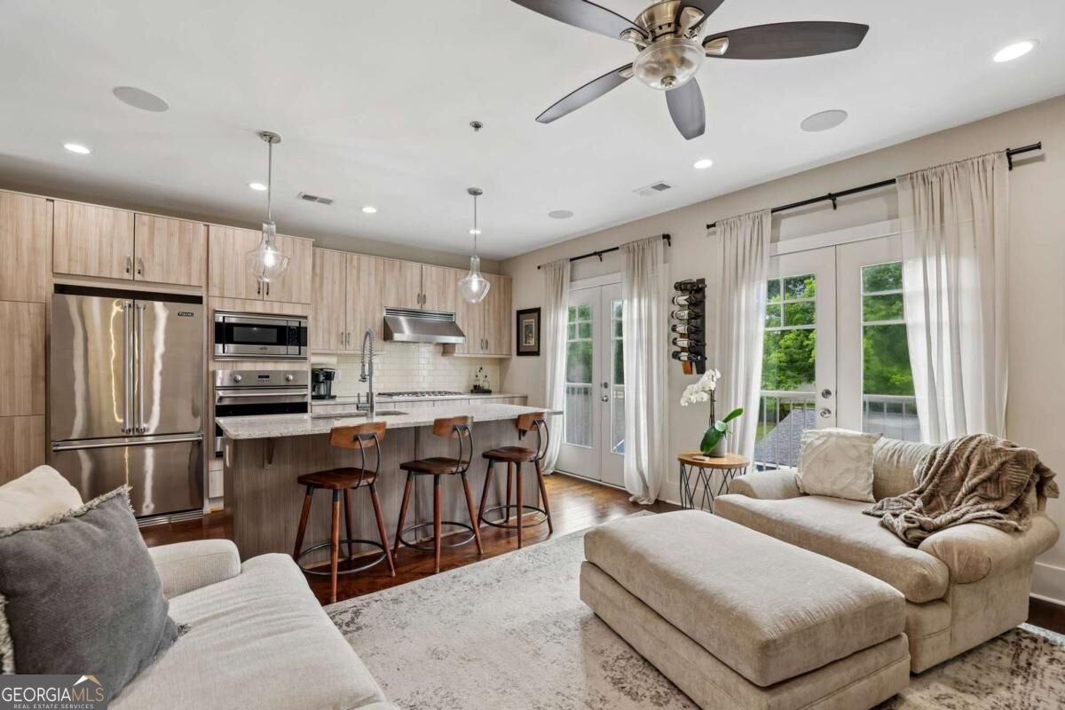 307 Canton Way Roswell - Photo 11
