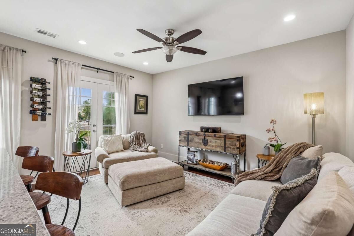 307 Canton Way Roswell - Photo 8