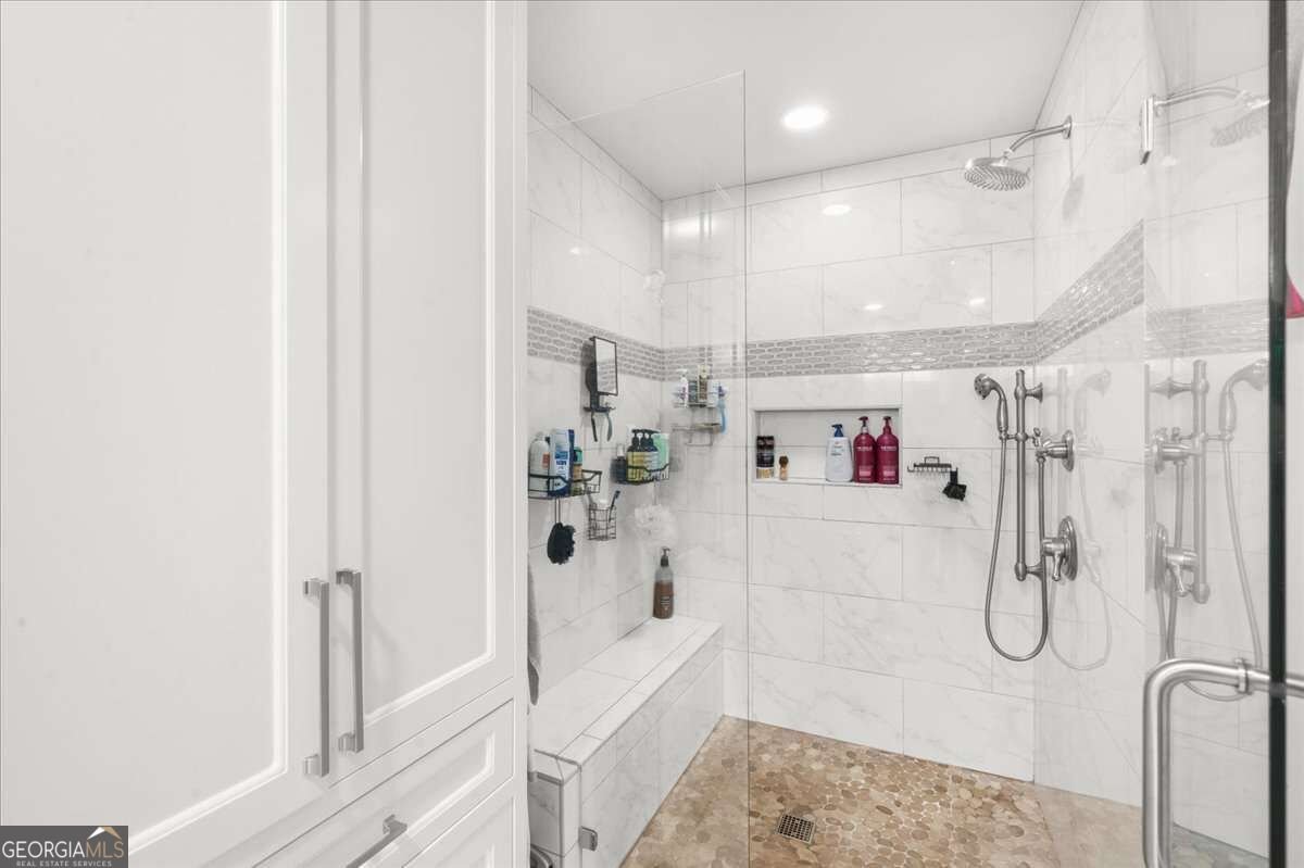 5823 Lakeshore Drive Buford - Photo 9