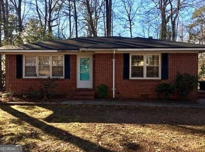 719 Sherwood Drive Griffin - Photo 1