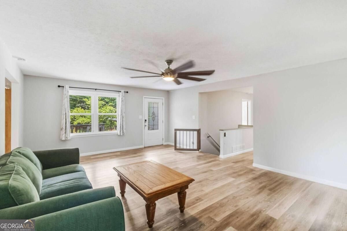 606 Echo Lane Woodstock - Photo 8