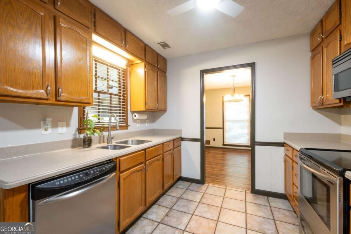 484 Cana Of Galilee Court Tucker - Photo 15