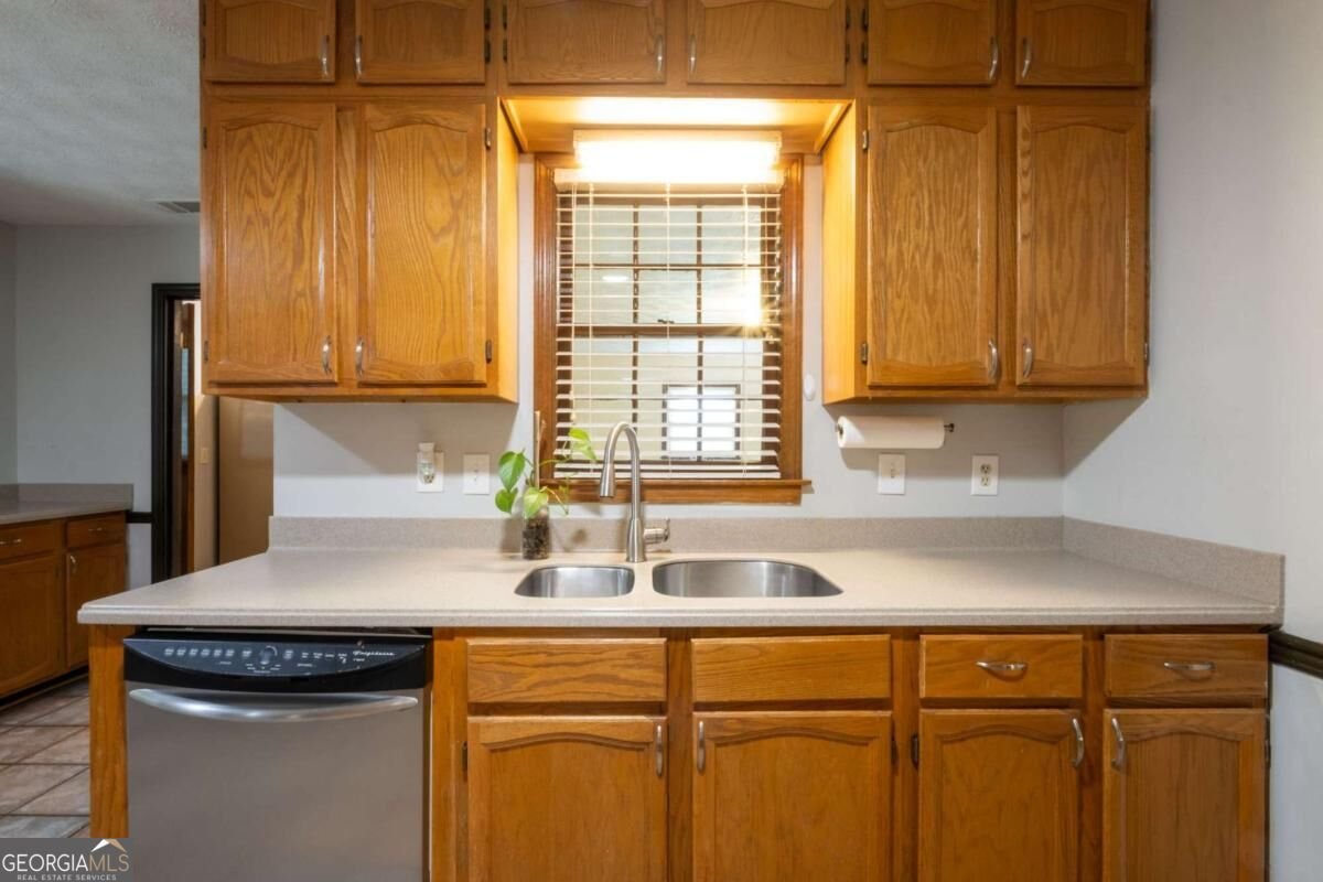484 Cana Of Galilee Court Tucker - Photo 16