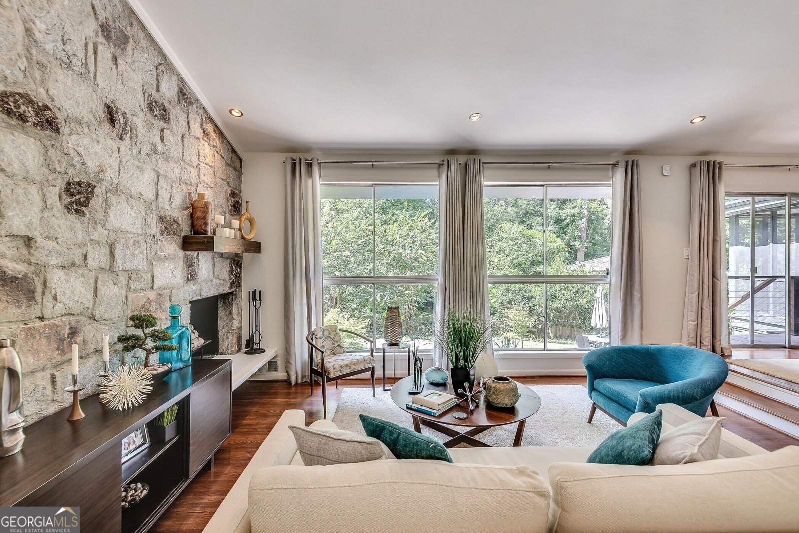 2588 Flair Knoll Drive Atlanta - Photo 15