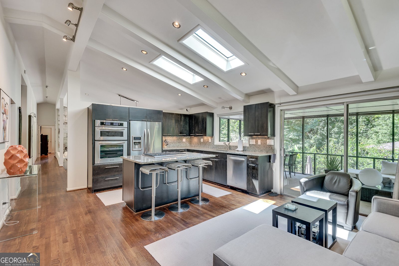 2588 Flair Knoll Drive Atlanta - Photo 17