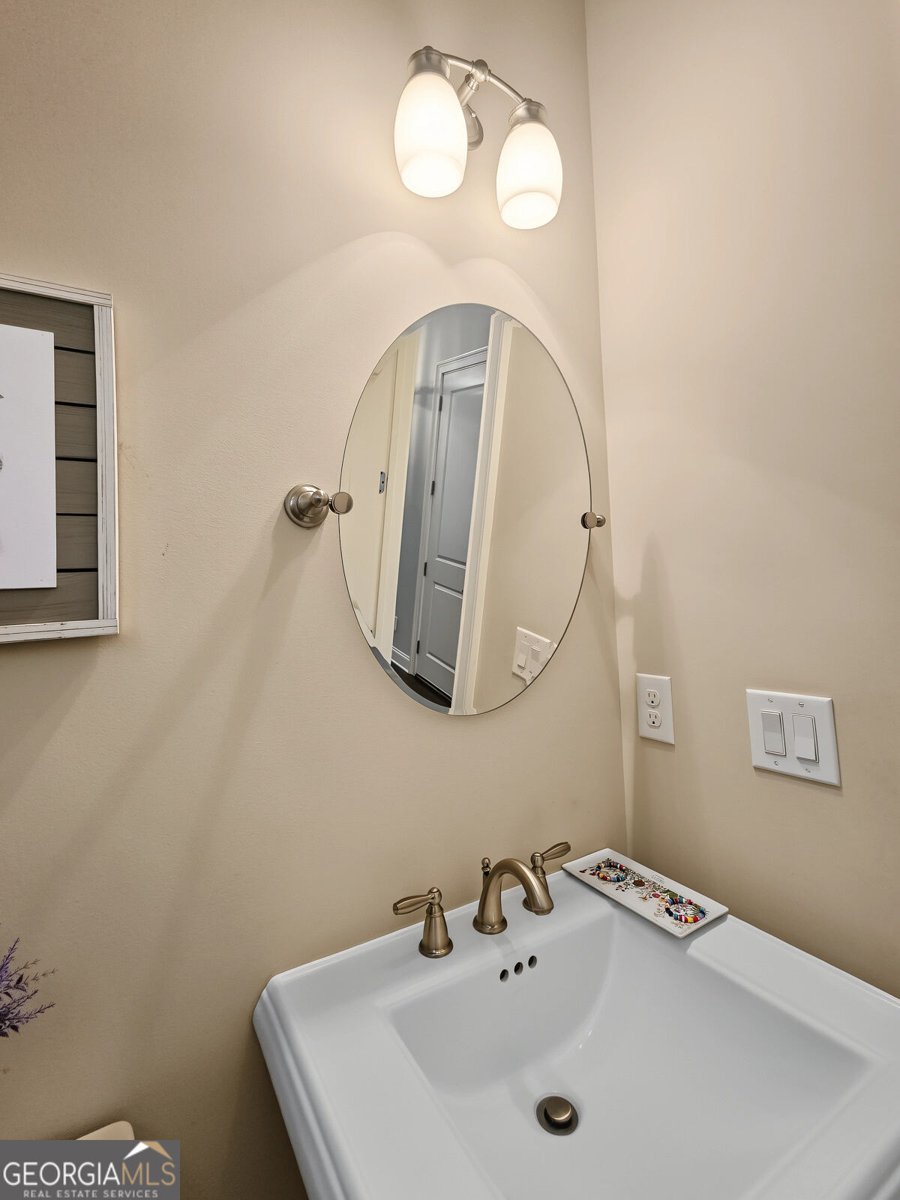 288 Fowler Woodstock - Photo 15