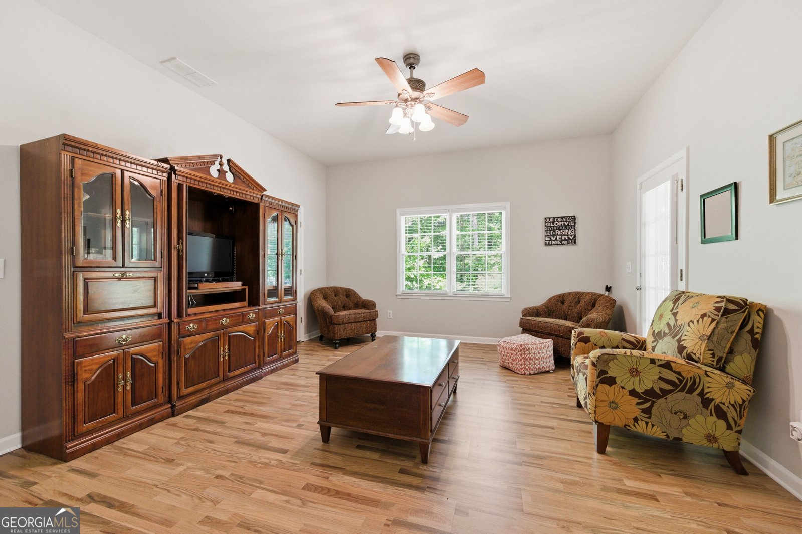 2372 Habersham Drive Marietta - Photo 13