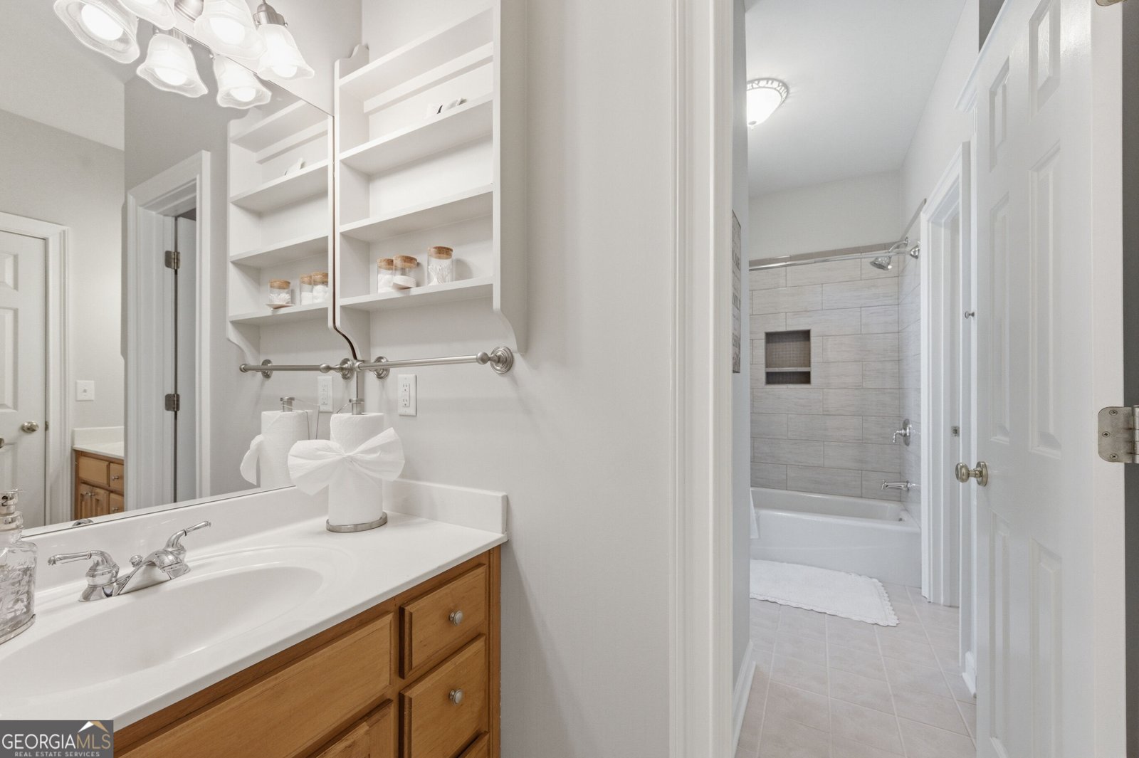 2372 Habersham Drive Marietta - Photo 18