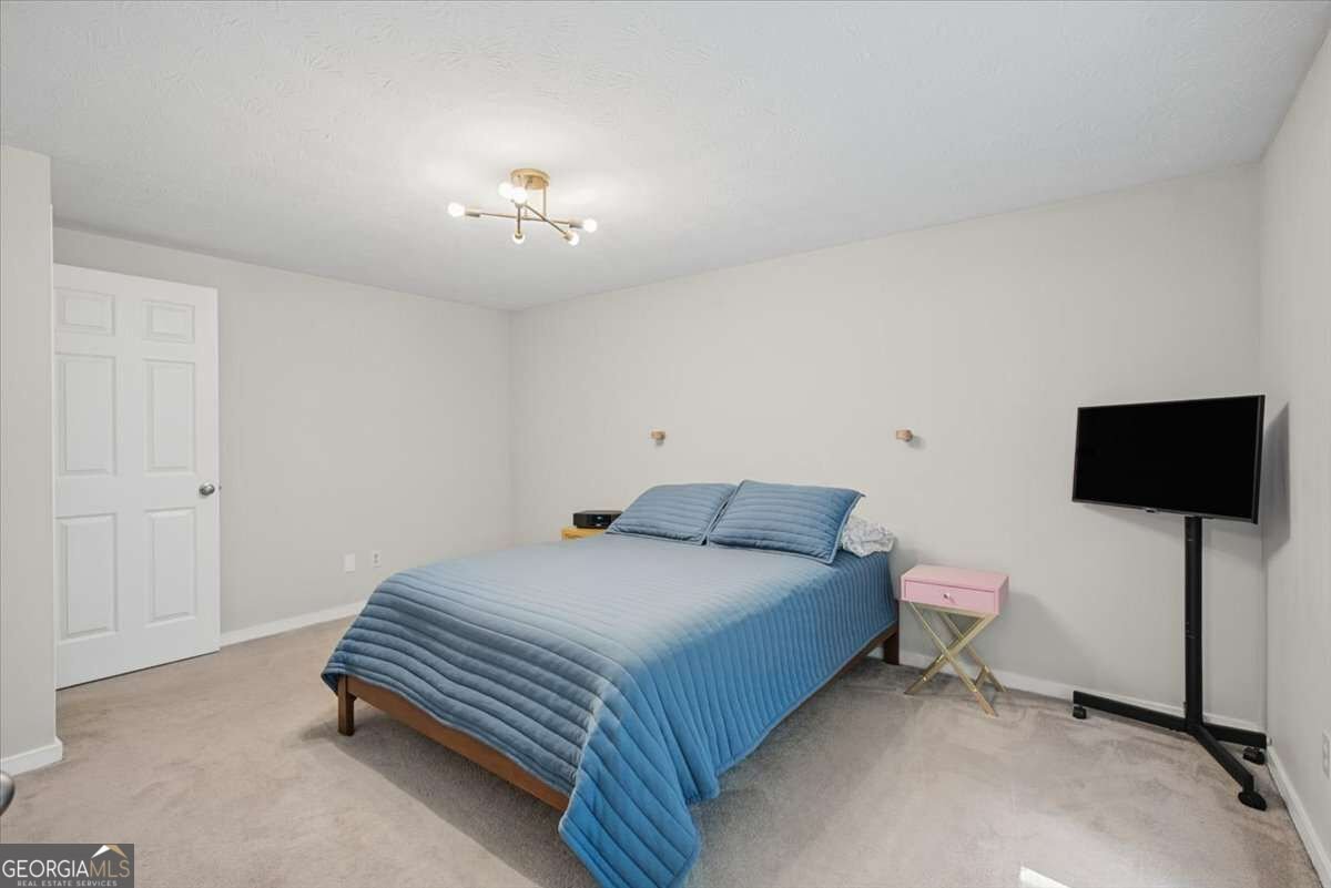 9682 Pond Circle Roswell - Photo 19