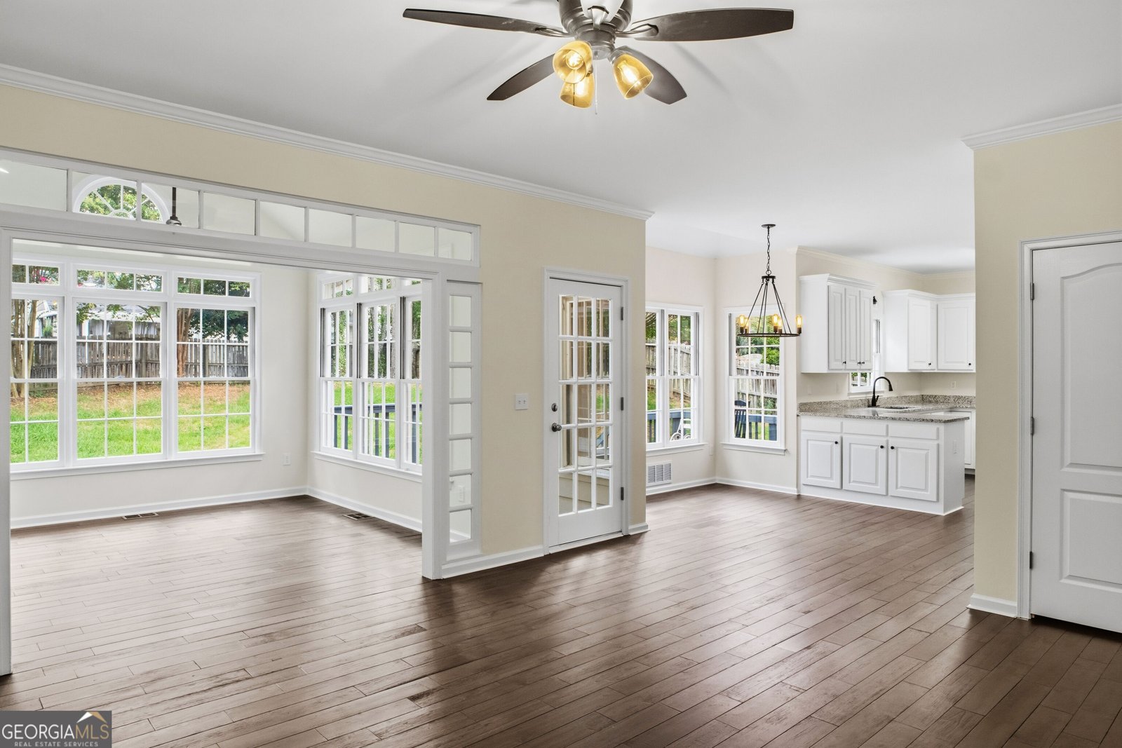 180 Shyrewood Drive Lawrenceville - Photo 16