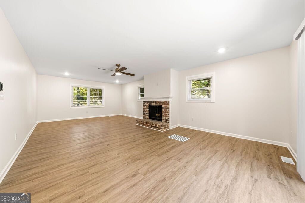 231 Suburban Drive Kennesaw - Photo 14