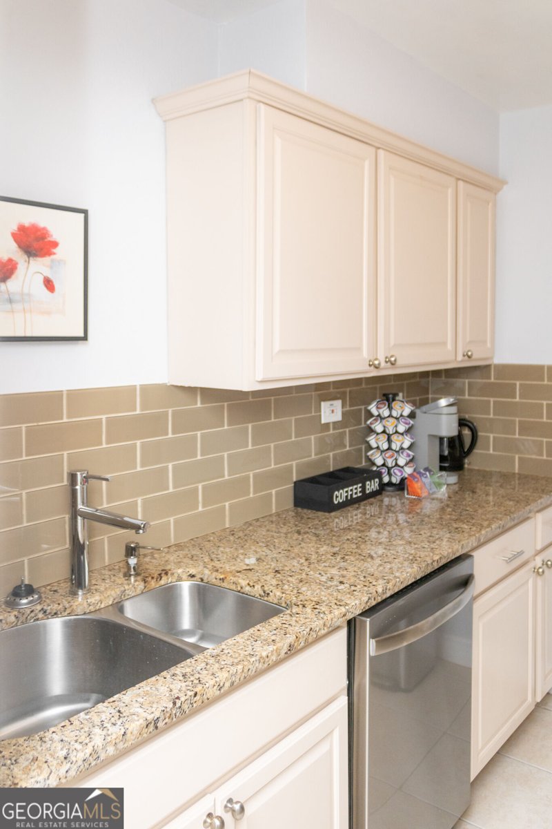 300 Peachtree St 21 J Atlanta - Photo 14