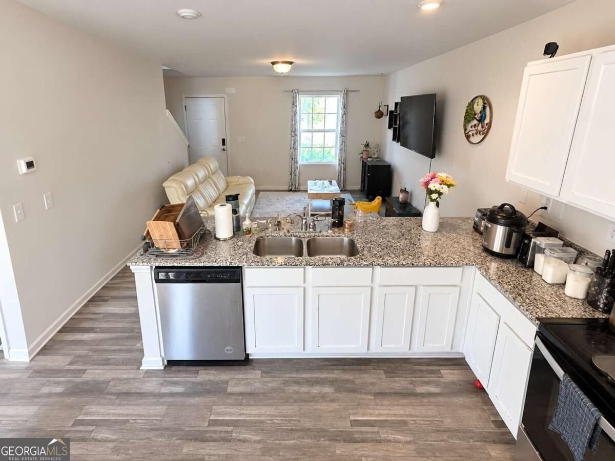 51 Oxford Lane Kingston - Photo 10