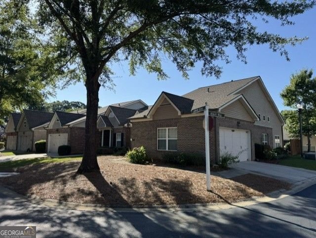3205 Abbott Drive Powder Springs - main photo