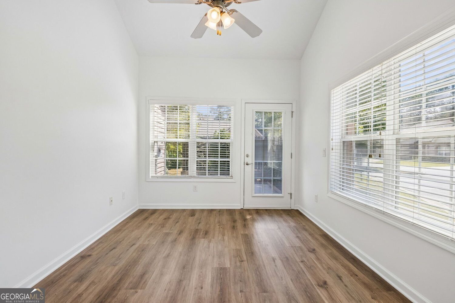 3205 Abbott Drive Powder Springs - Photo 25