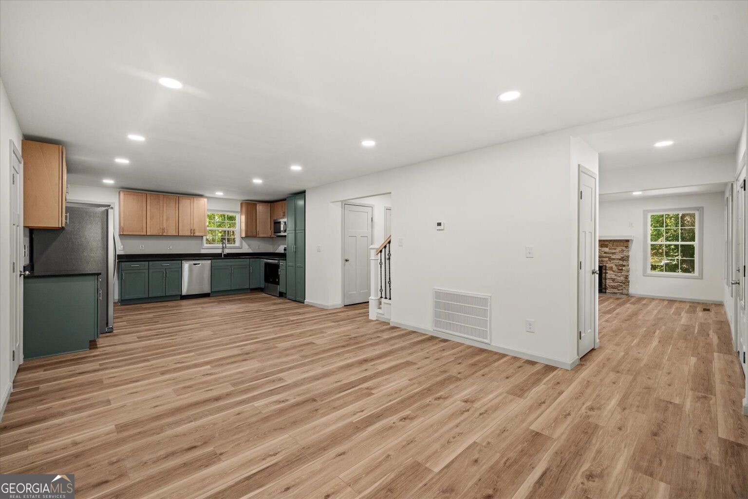 1421 Thrasher Drive Dalton - Photo 10