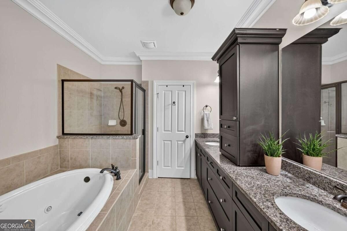 1738 Breyerton Drive Atlanta - Photo 14
