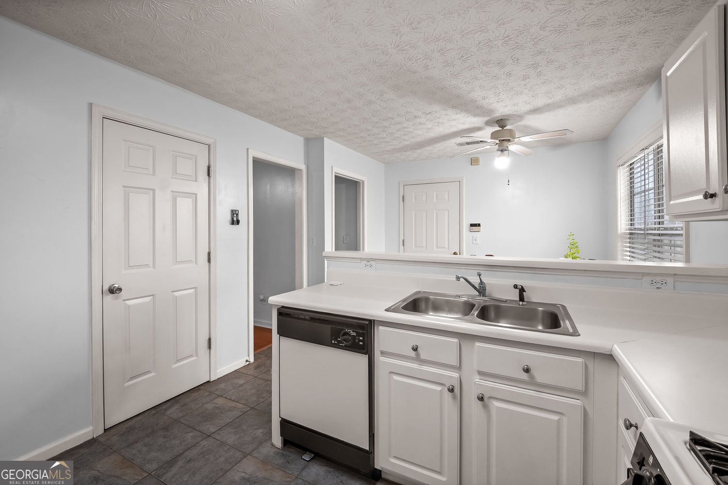 2260 Carlysle Cove Drive Lawrenceville - Photo 17