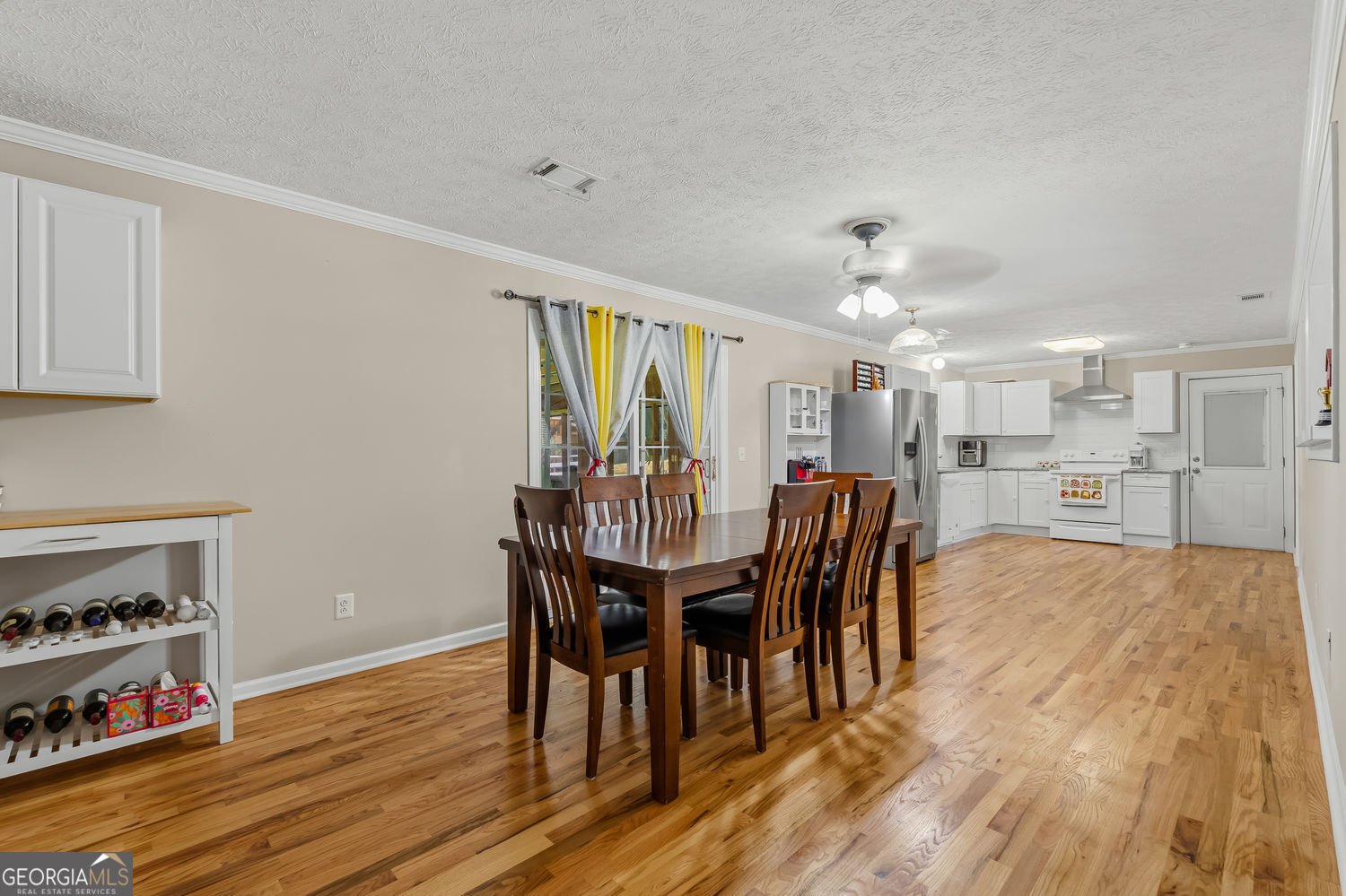 393 Greenleaf Court Lilburn - Photo 10
