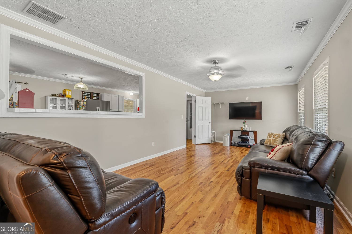 393 Greenleaf Court Lilburn - Photo 7