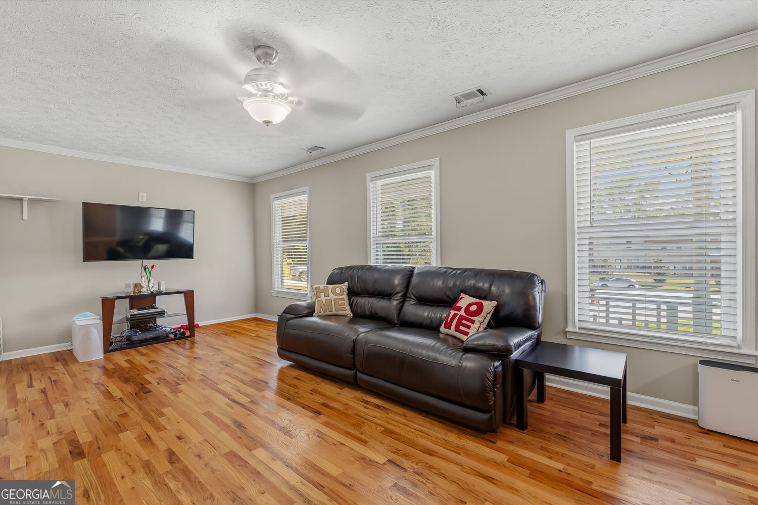 393 Greenleaf Court Lilburn - Photo 8