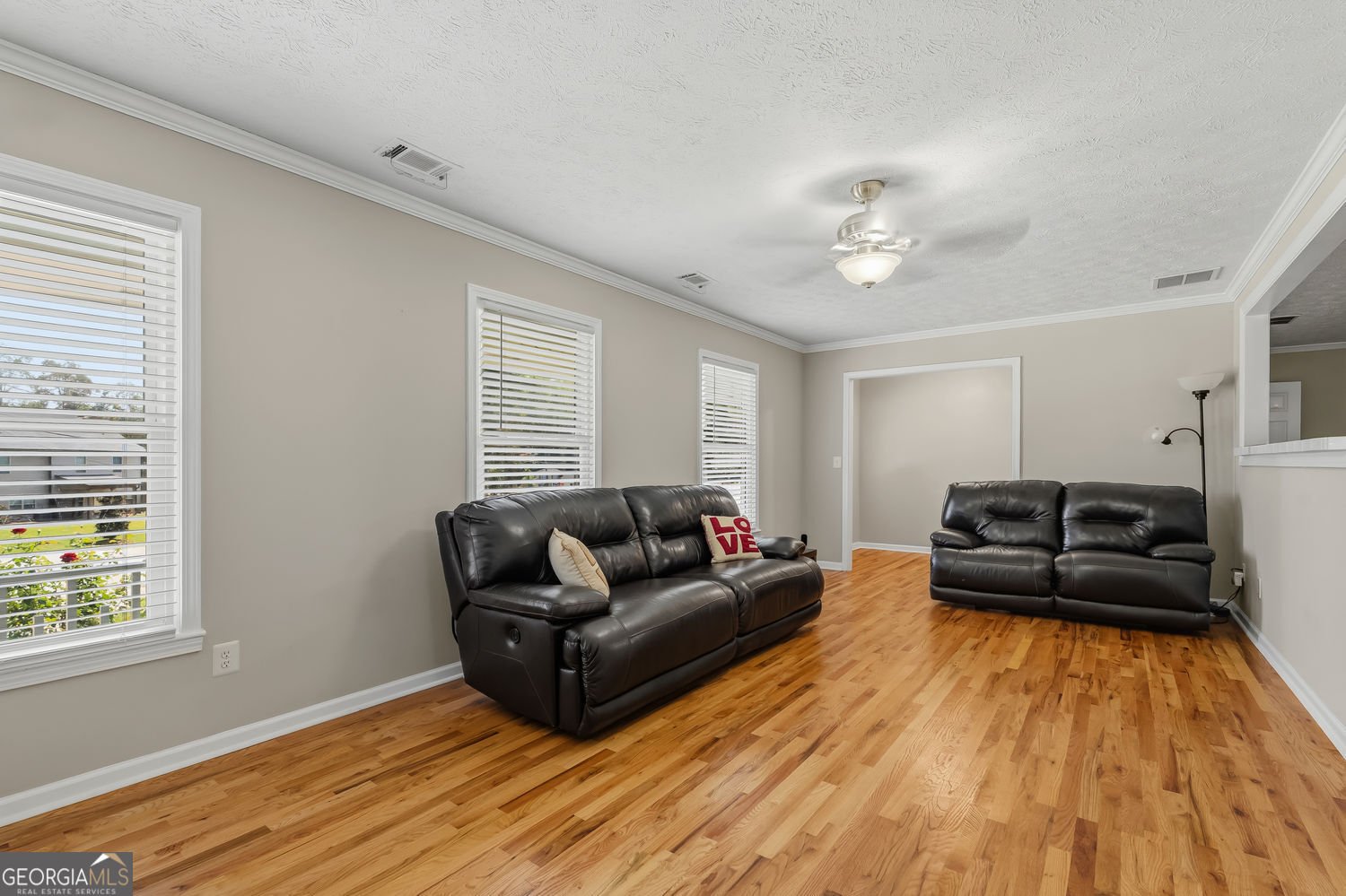 393 Greenleaf Court Lilburn - Photo 9