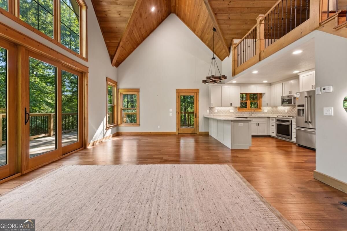 2634 Mountain Tops Road Blue Ridge - Photo 9