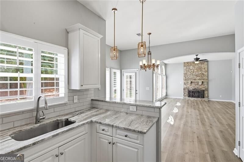 1744 Wilkenson Court Marietta - Photo 10