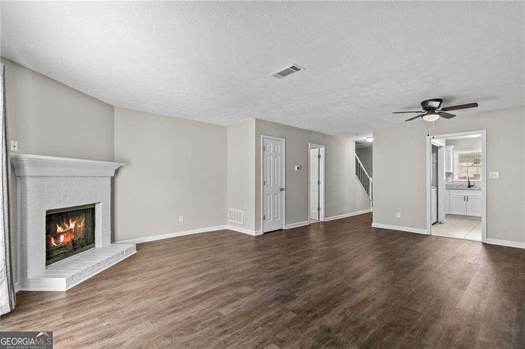 2828 Webb Bridge Road Alpharetta - Photo 9