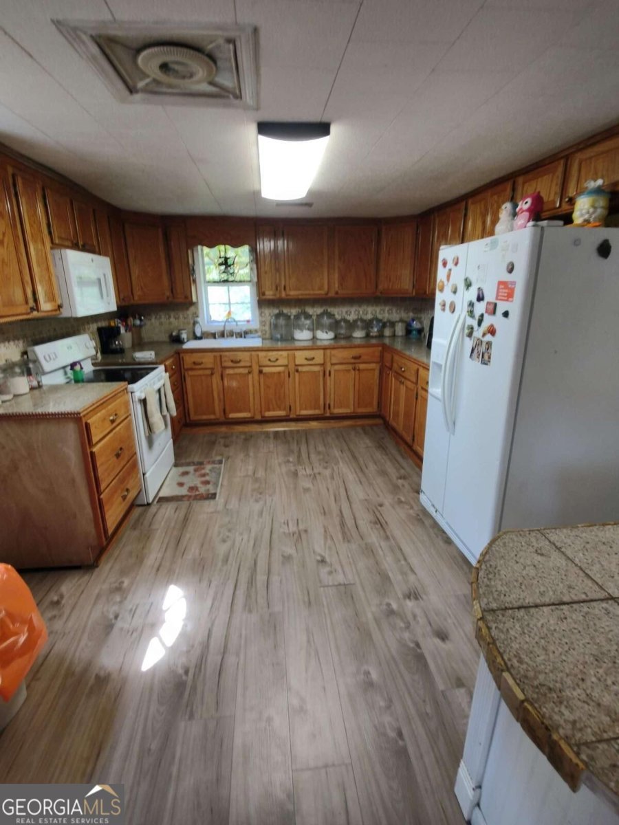 940 County Road 387 Cedar Bluff - Photo 10