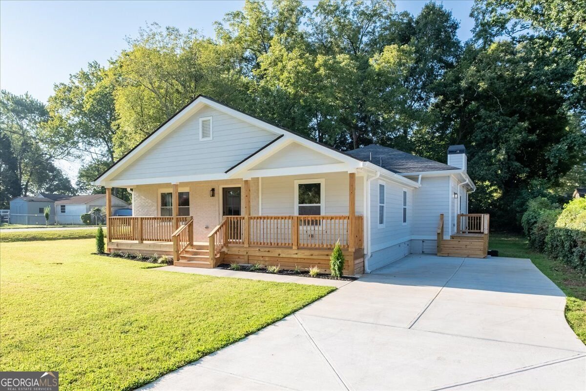 1068 McLinden Avenue Smyrna - main photo