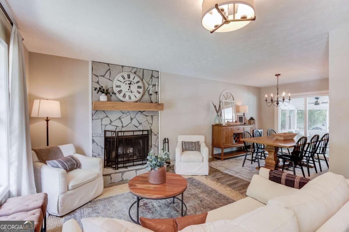 3573 Habersham Court Buford - Photo 12