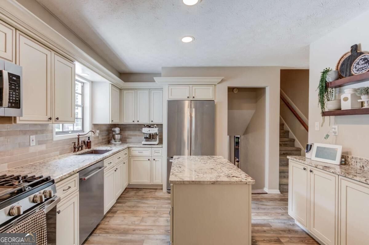 3573 Habersham Court Buford - Photo 18