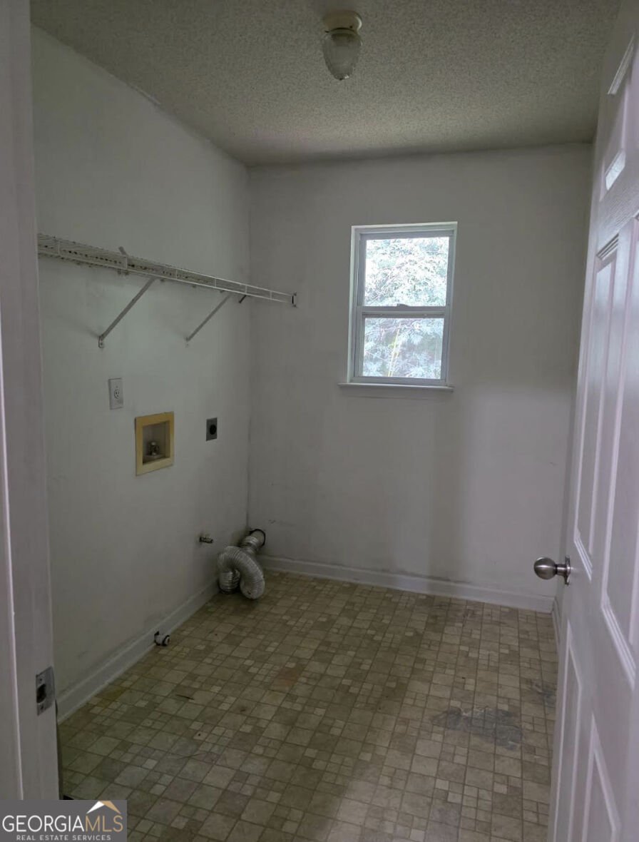 2039 Reflective Waters Road Villa Rica - Photo 10