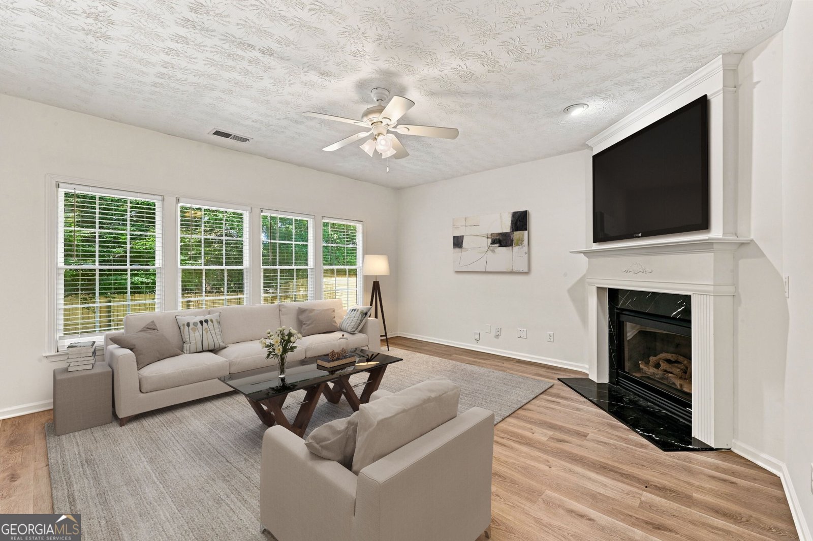 3433 Palm Circle Kennesaw - Photo 5