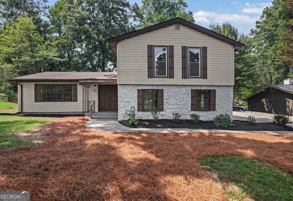 6883 Creekmoor Lane Riverdale - main photo